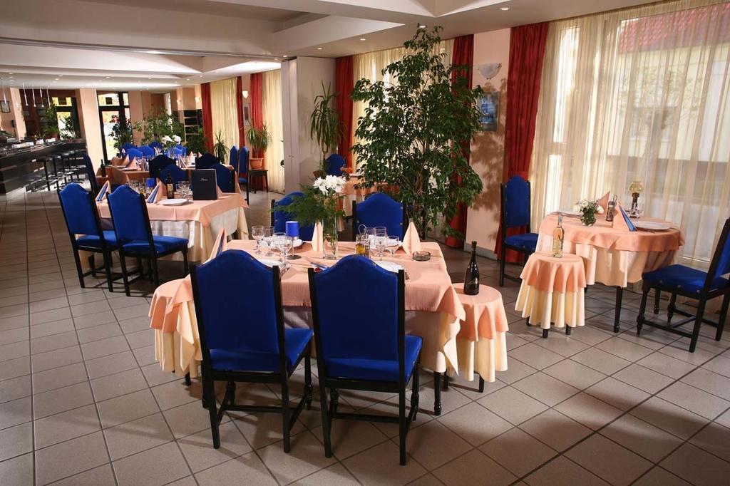 Hotel Reghina Timisoara Exterior photo