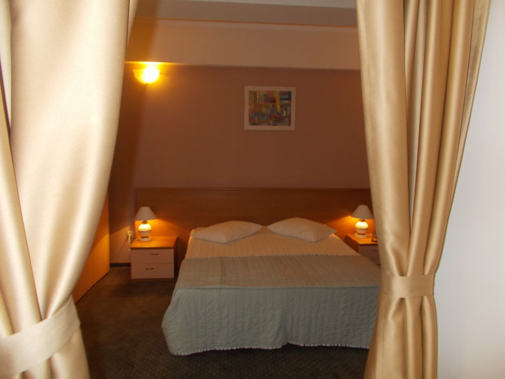 Hotel Reghina Timisoara Exterior photo